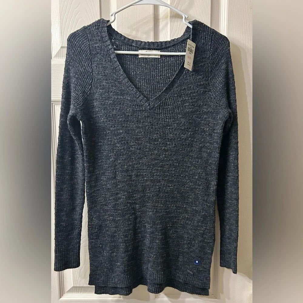 Hollister charcoal gray sweater size M